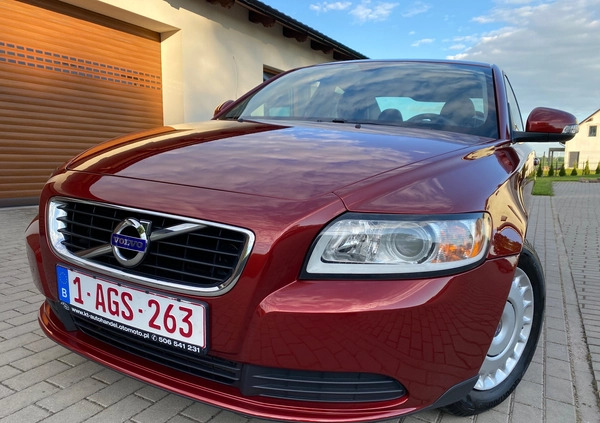 Volvo S40 cena 26900 przebieg: 126471, rok produkcji 2010 z Rawicz małe 781